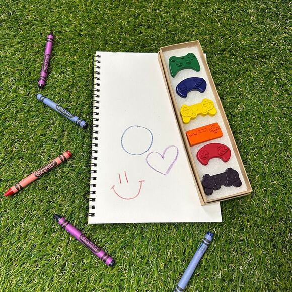 2/$24 Video Game Controllers Crayons (6) Kids Girls Boys Gender Neutral Gamer - Picture 7 of 11